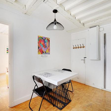 Guestready - Appartement Arty Cosy Et Tres Central Paris Eksteriør billede
